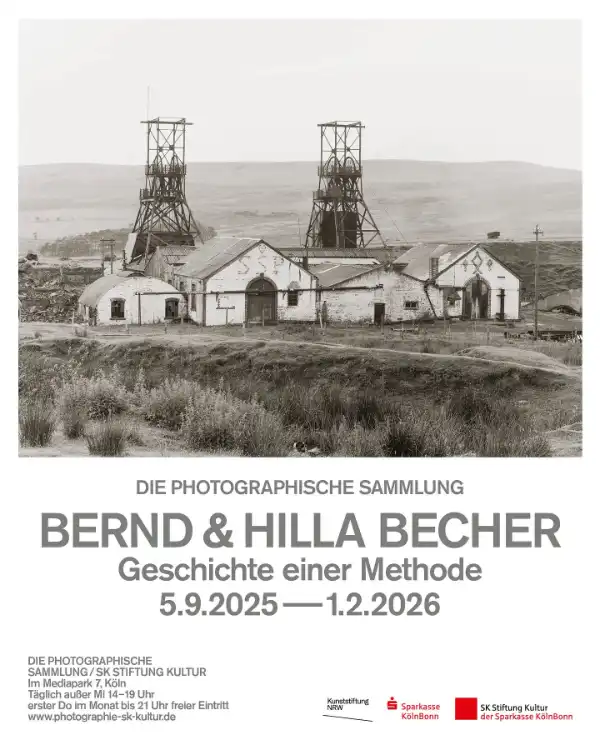Bernd und Hilla Becher Ausstellung in Köln: Fotografien industrieller Architektur aus Deutschland, Europa und Nordamerika, dokumentarischer Stil, präsentiert von der Photographischen Sammlung/SK Stiftung Kultur und dem Bernd & Hilla Becher Studio.