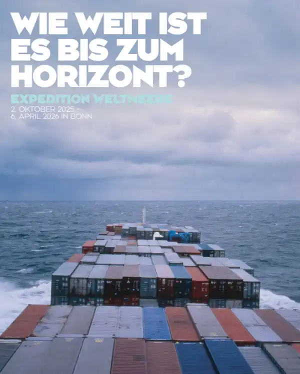 Ausstellungsplakat der Bundeskunsthalle Bonn zur Eröffnung der immersiven Ausstellung EXPEDITION WELTMEERE